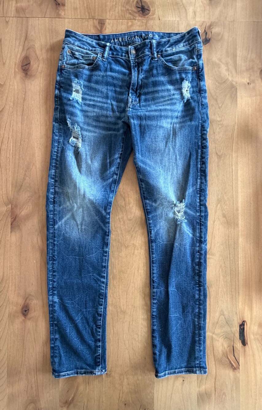 American Eagle Airflex 360 Distressed Jeans 34x32